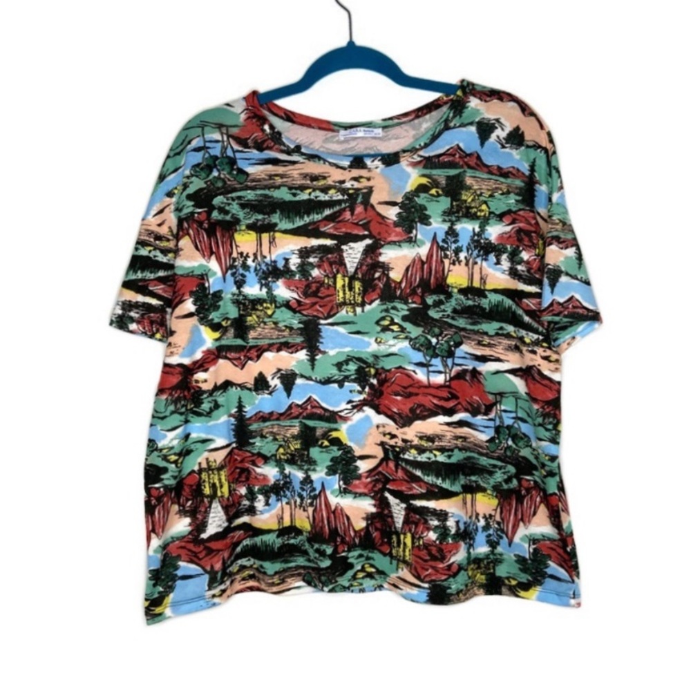 Zara Trafaluc Polynesian Village Print Tee Shirt